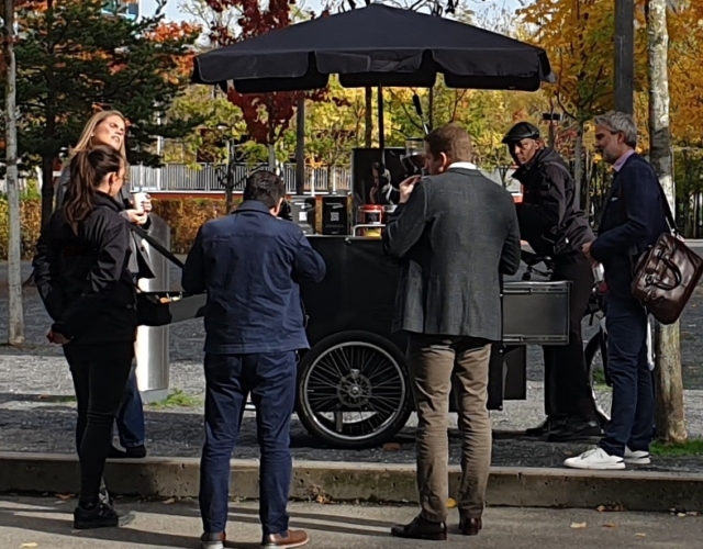 Coffee Bike mieten Zürich. Kaffeemobil für Messestand Ideen, Events, Werbung, Marketing Ideen USW.